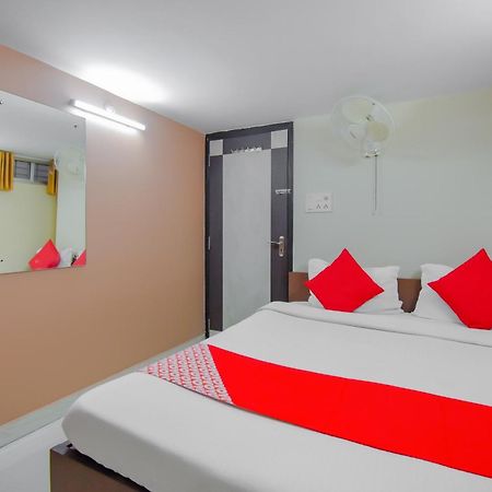 Hotel O Lindsay Inn Guest House Calcutta Calcutta Bara Bazar Exterior photo
