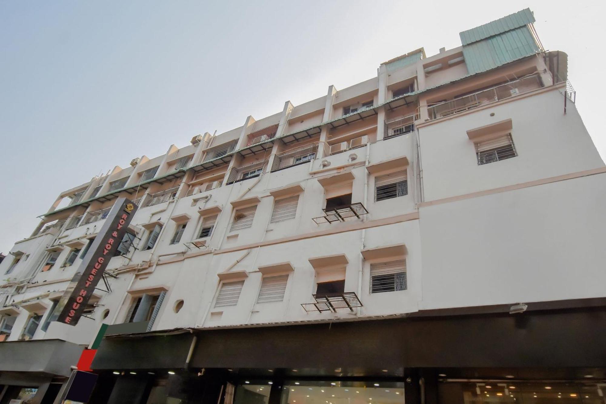 Hotel O Lindsay Inn Guest House Calcutta Calcutta Bara Bazar Exterior photo