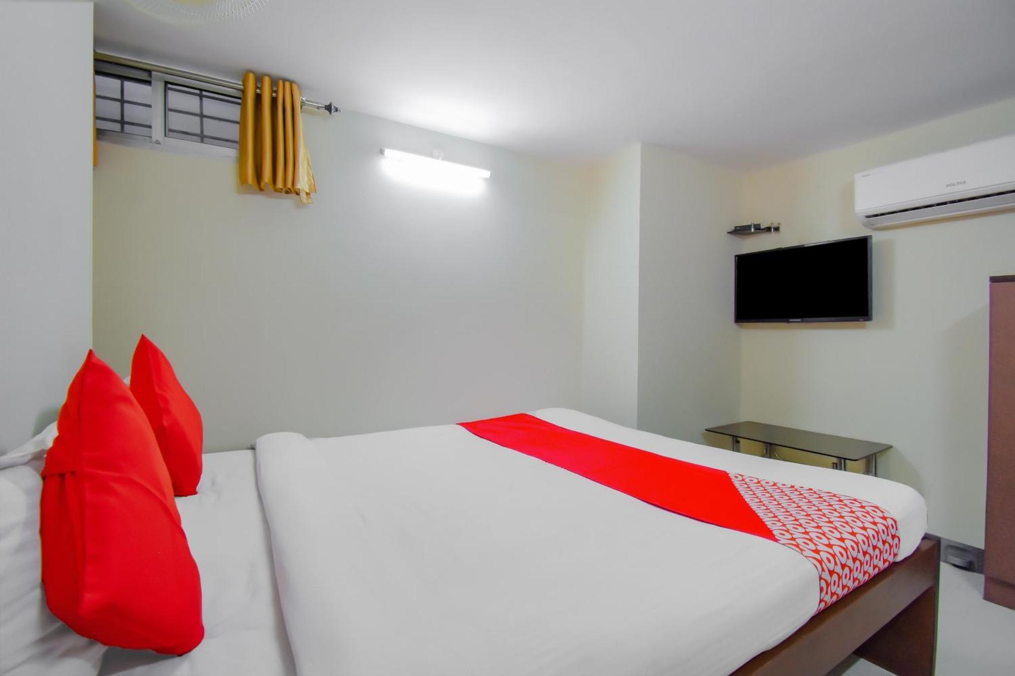 Hotel O Lindsay Inn Guest House Calcutta Calcutta Bara Bazar Exterior photo