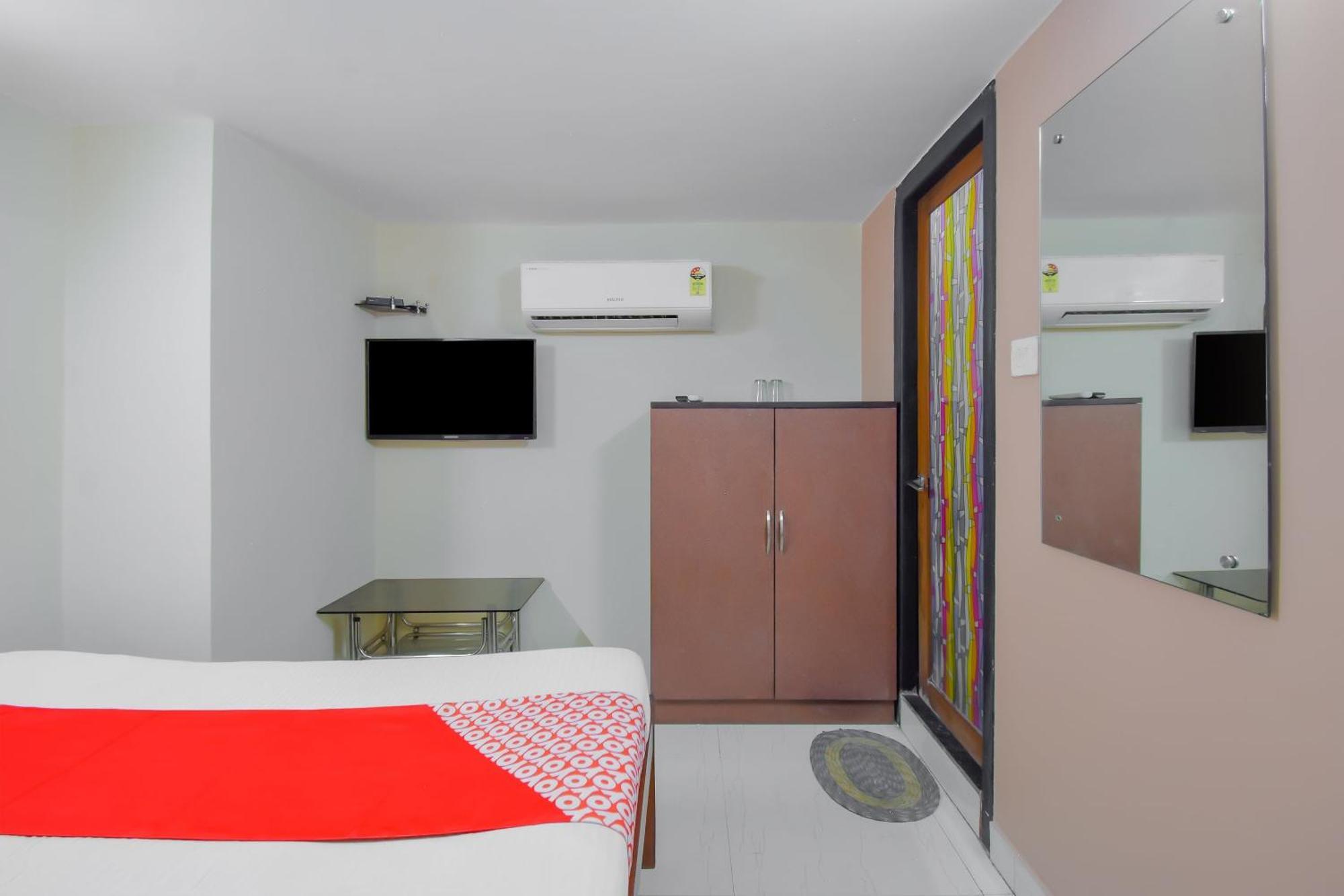 Hotel O Lindsay Inn Guest House Calcutta Calcutta Bara Bazar Exterior photo